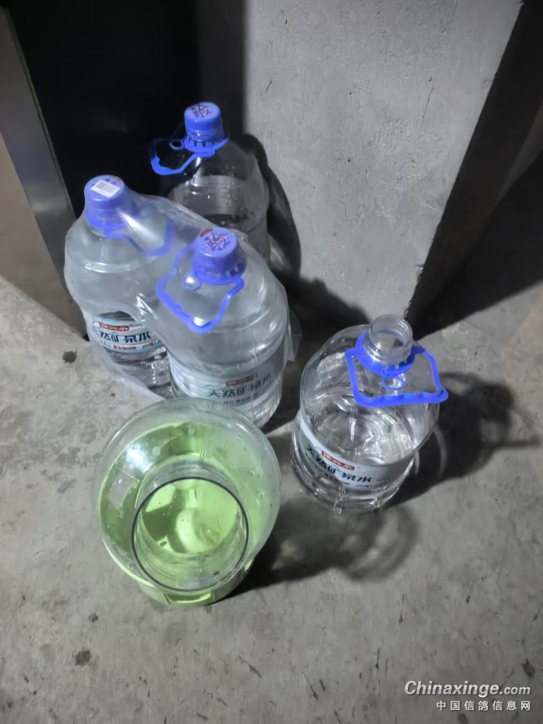 �������´��ڞg�[�DƬ